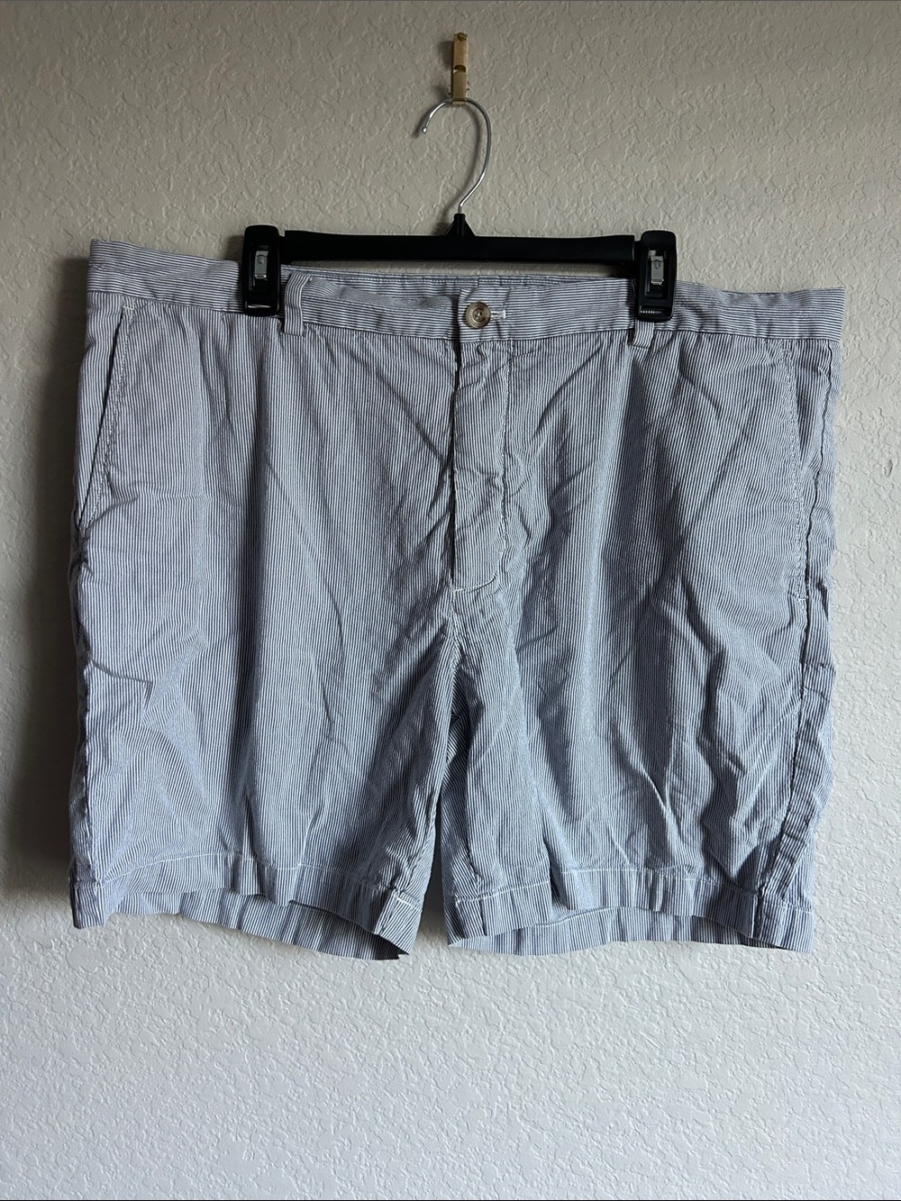 Vineyard Vines Light Blue Seersucker Flat Front Shorts